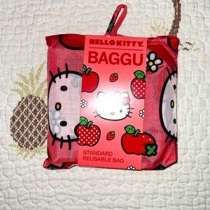 Baggu x Hello Kitty Apple (standard reusable bag)